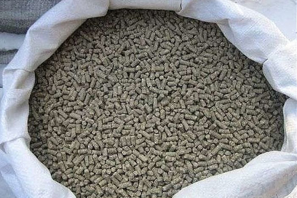 отгрузка корма К-62 в Ивантеевке